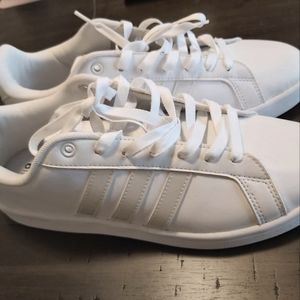 Addidas cloudform sneakers, size 10
